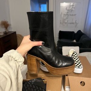 ASOS DESIGN Romeo Leather Platform Boots in Black